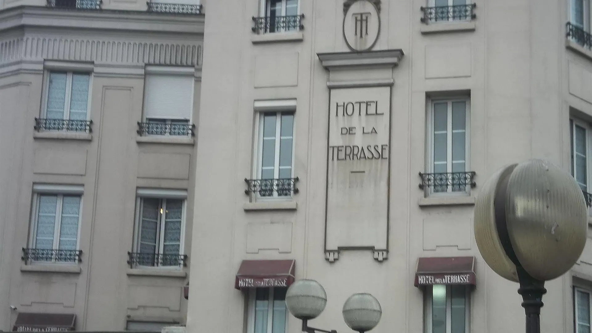 De La Terrasse Hotel apartamentowy